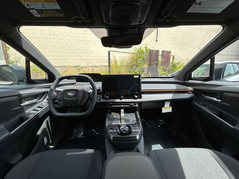 New 2026 Subaru Uncharted Premium FWD image 10
