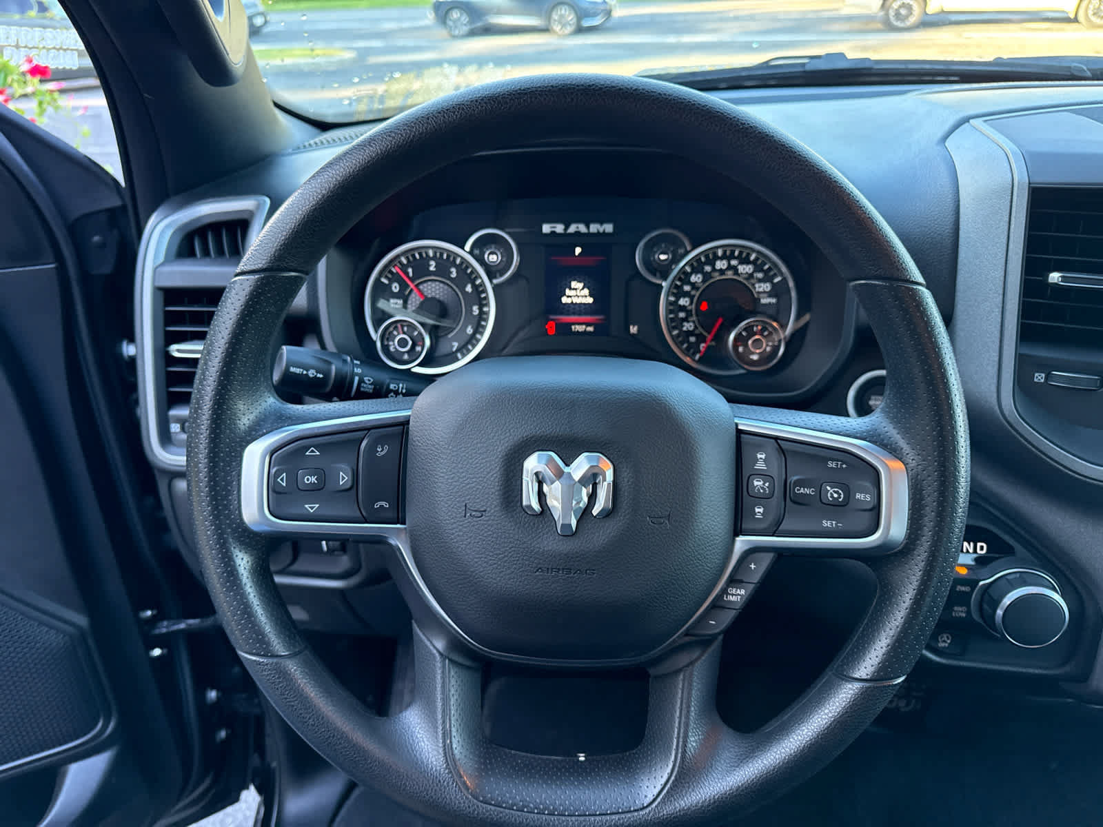 Used 2025 RAM 1500 Tradesman AWD/4WD image 23
