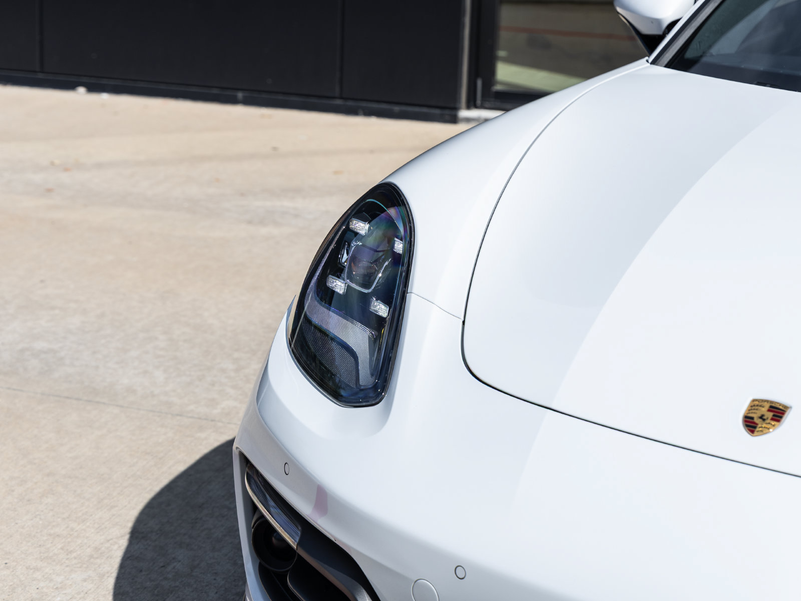 Certified 2023 Porsche Panamera 4 Platinum Edition AWD/4WD image 19
