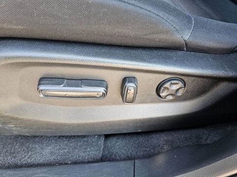 Used 2021 Honda CR-V EX image 18