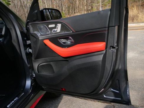 Used 2023 Mercedes-Benz GLE 53 AMG 4MATIC image 41