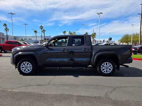 Certified 2025 Toyota Tacoma SR5 image 7