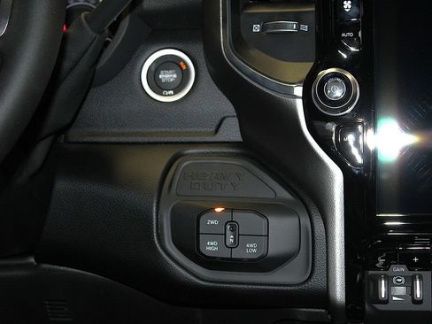 New 2026 RAM 3500 Big Horn AWD/4WD image 14