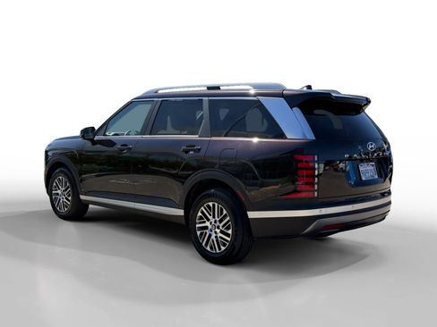 Certified 2026 Hyundai Palisade SEL FWD image 3