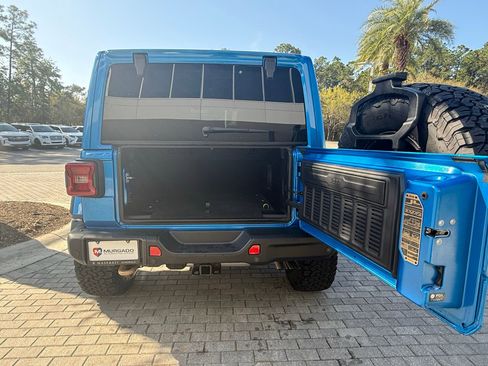 Used 2024 Jeep Wrangler Unlimited Rubicon 392 image 21
