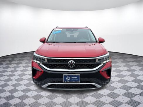 Certified 2023 Volkswagen Taos SE w/ Panoramic Sunroof Package FWD image 6