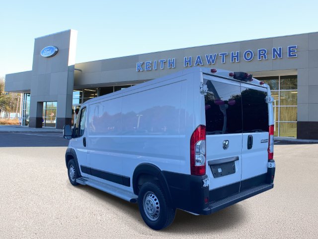 Used 2025 RAM ProMaster 2500 w/ U-Haul Equipment Group FWD image 4