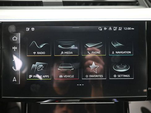 Used 2024 Audi Q8 e-tron Prestige w/ Prestige Package image 15