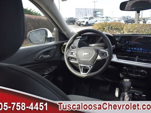 New 2026 Chevrolet Trax LT w/ LT Convenience Package image 17