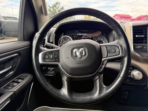 Used 2022 RAM 1500 Laramie AWD/4WD image 9