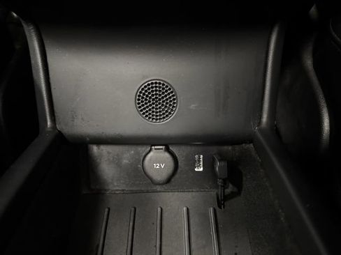 Used 2020 Tesla Model X Long Range image 22