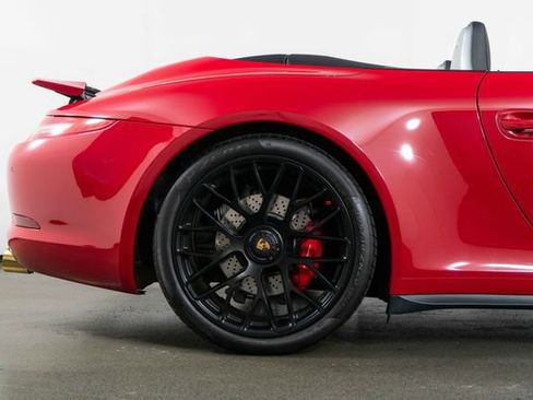 Used 2015 Porsche 911 Carrera 4 GTS AWD/4WD image 10