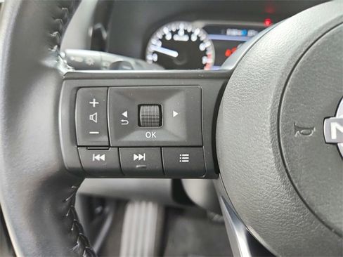 Used 2024 Nissan Pathfinder SV w/ Lighting Package (N92) image 24