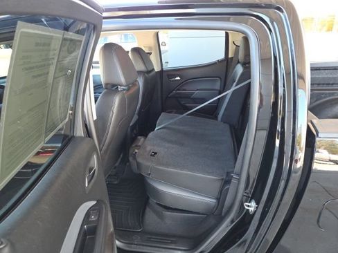 Used 2019 Chevrolet Colorado Z71 image 44