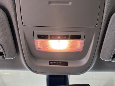 Used 2018 Chevrolet Colorado Z71 image 20