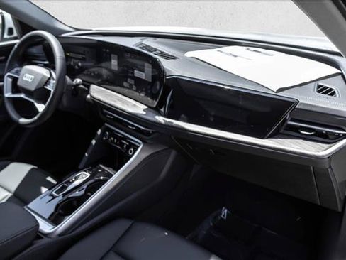 New 2026 Audi Q5 Premium AWD/4WD image 24
