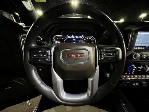 Used 2021 GMC Sierra 1500 SLT w/ Technology Package image 31