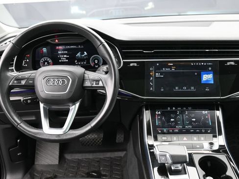Used 2023 Audi Q7 2.0T Premium Plus w/ Premium Plus Package AWD/4WD image 11