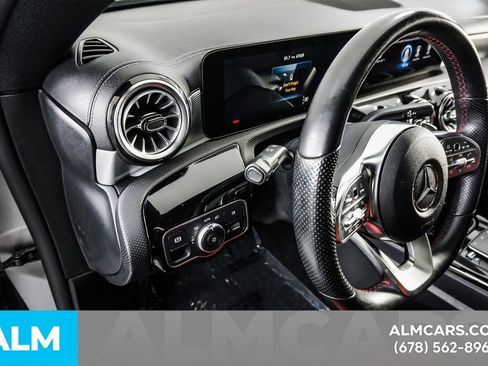 Used 2022 Mercedes-Benz CLA 250 w/ AMG Line image 33