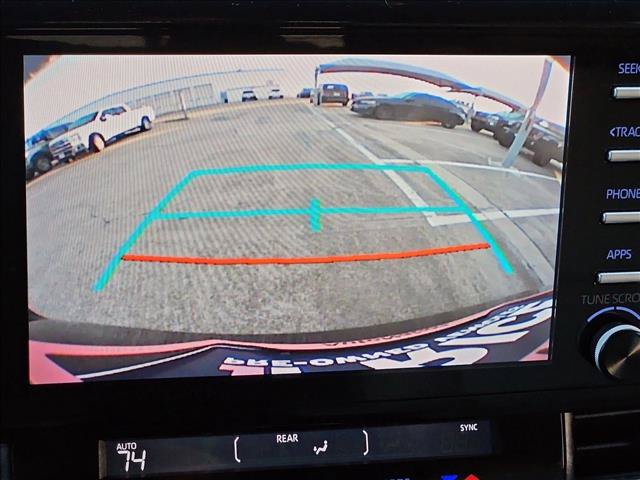 Used 2021 Toyota Sienna XLE FWD image 13