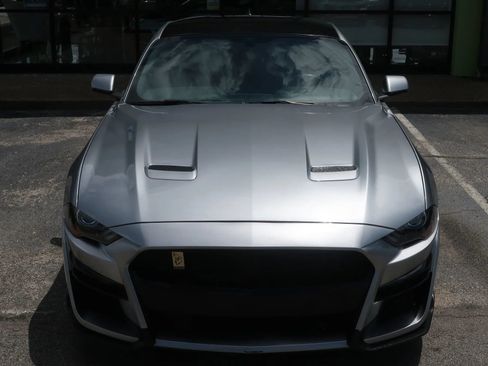Used 2020 Ford Mustang GT Premium w/ Equipment Group 401A RWD image 4