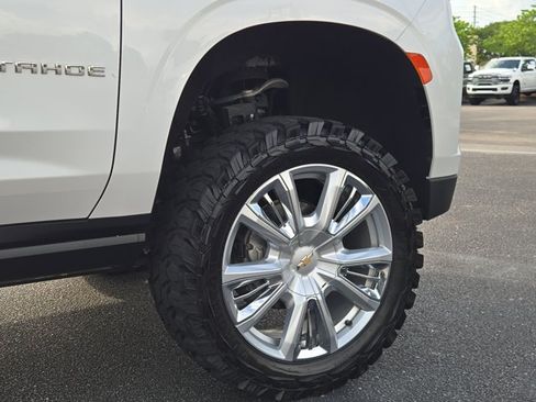 Used 2021 Chevrolet Tahoe High Country RWD image 13