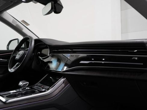 Used 2023 Audi Q8 Premium Plus w/ Premium Plus Package AWD/4WD image 34