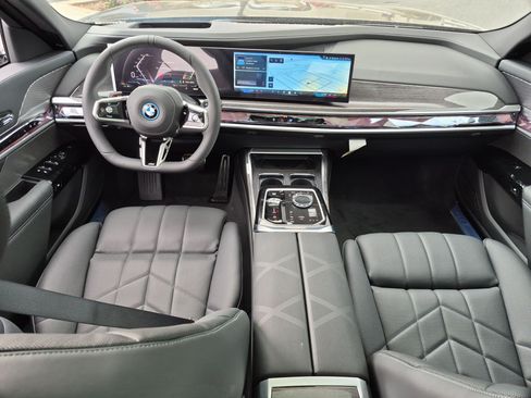 New 2026 BMW i7 eDrive50 w/ M Sport Package RWD image 29