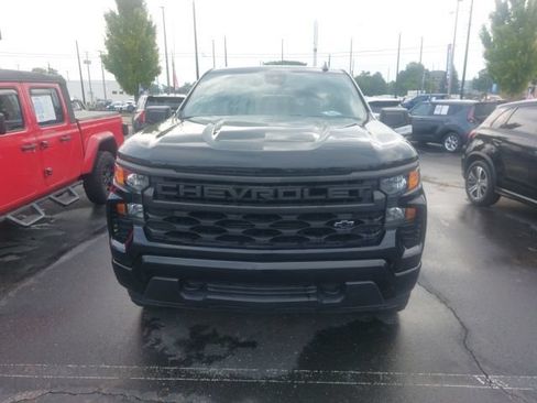 Used 2022 Chevrolet Silverado 1500 Custom w/ LPO, Dark Essentials Package AWD/4WD image 5