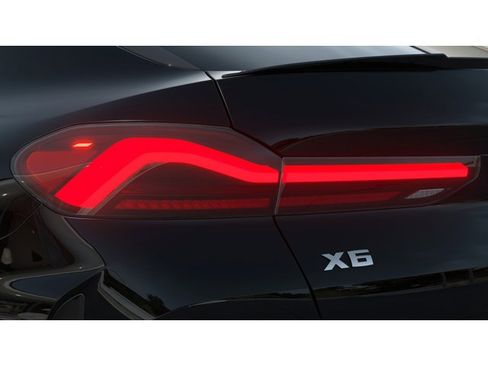 New 2026 BMW X6 M60i image 8