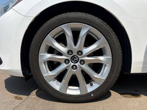 Used 2016 MAZDA MAZDA3 s Touring FWD image 27