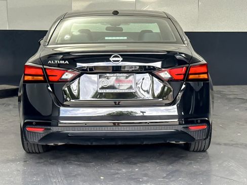 Certified 2025 Nissan Altima 2.5 S FWD image 4