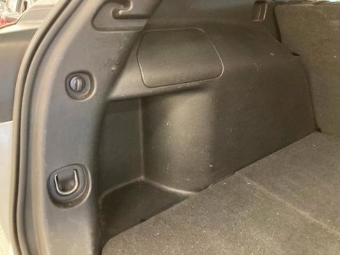 Used 2018 Chevrolet Equinox LT image 38