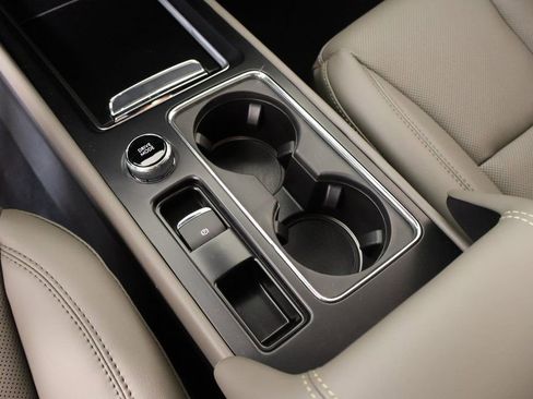 New 2026 Lincoln Corsair Premiere FWD image 9