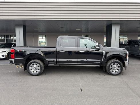 Certified 2024 Ford F250 Lariat w/ Lariat Ultimate Package image 8