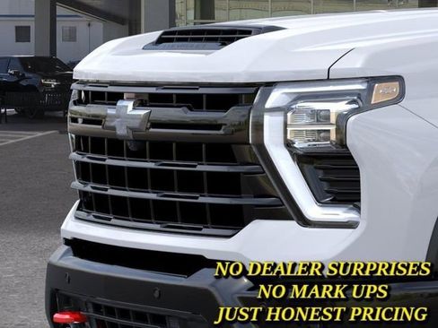 New 2026 Chevrolet Silverado 2500 LTZ w/ LTZ Plus Package AWD/4WD image 13