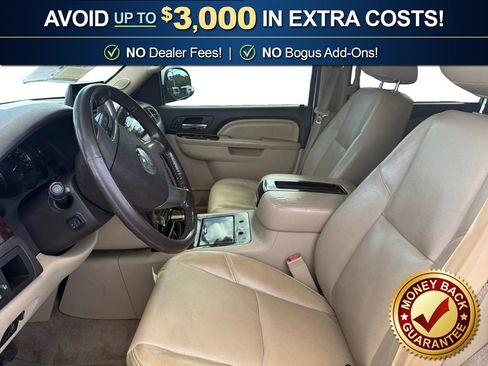 Used 2011 GMC Yukon XL Denali RWD image 14