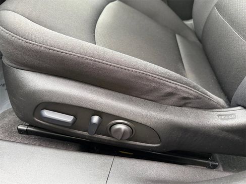 Used 2023 Chevrolet Malibu LT image 13