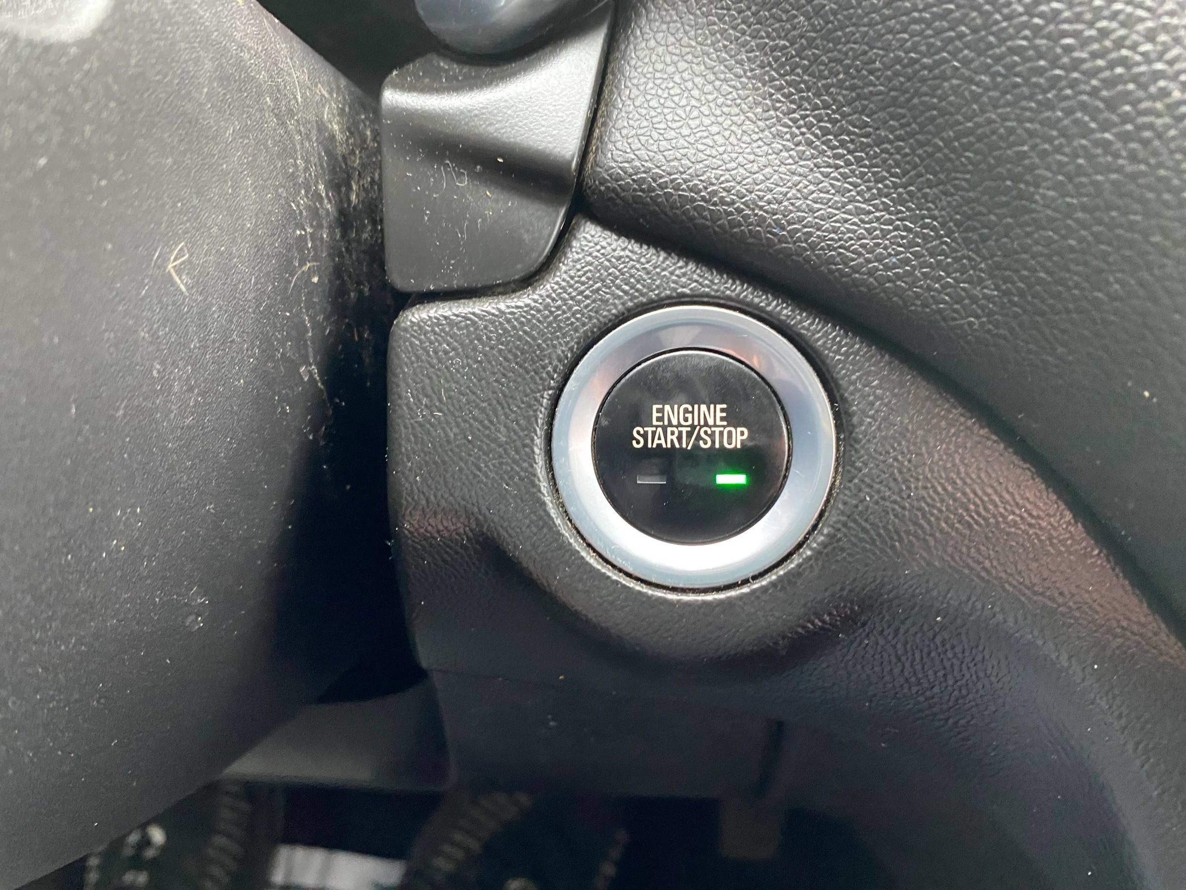 Used 2018 Chevrolet Equinox LT AWD/4WD image 24