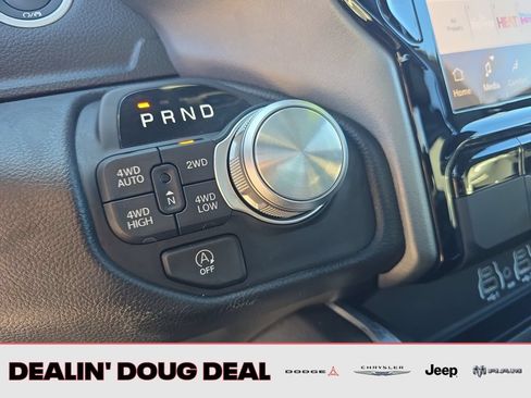Used 2025 RAM 1500 Laramie AWD/4WD image 24