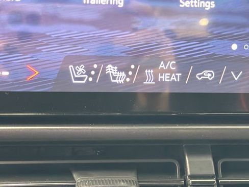 New 2026 Chevrolet Equinox EV RS w/ Active Safety Package 3 AWD/4WD image 22