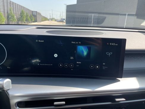 New 2026 Hyundai Ioniq 9 SE AWD/4WD image 29