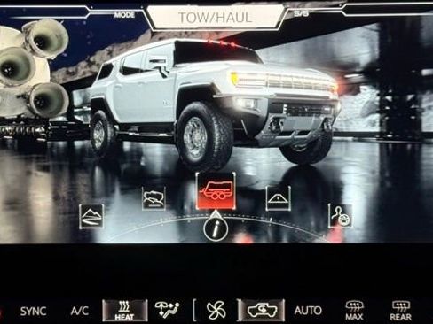Used 2024 GMC Hummer EV 3X w/ Extreme Off-Road Package AWD/4WD image 39