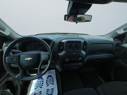 Used 2025 Chevrolet Silverado 1500 W/T w/ WT Value Package AWD/4WD image 10