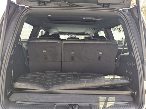 Used 2022 Jeep Wagoneer Series II w/ Convenience Group I image 12