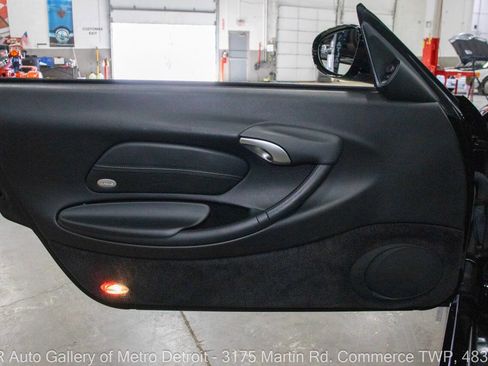 Used 2001 Porsche Boxster image 40