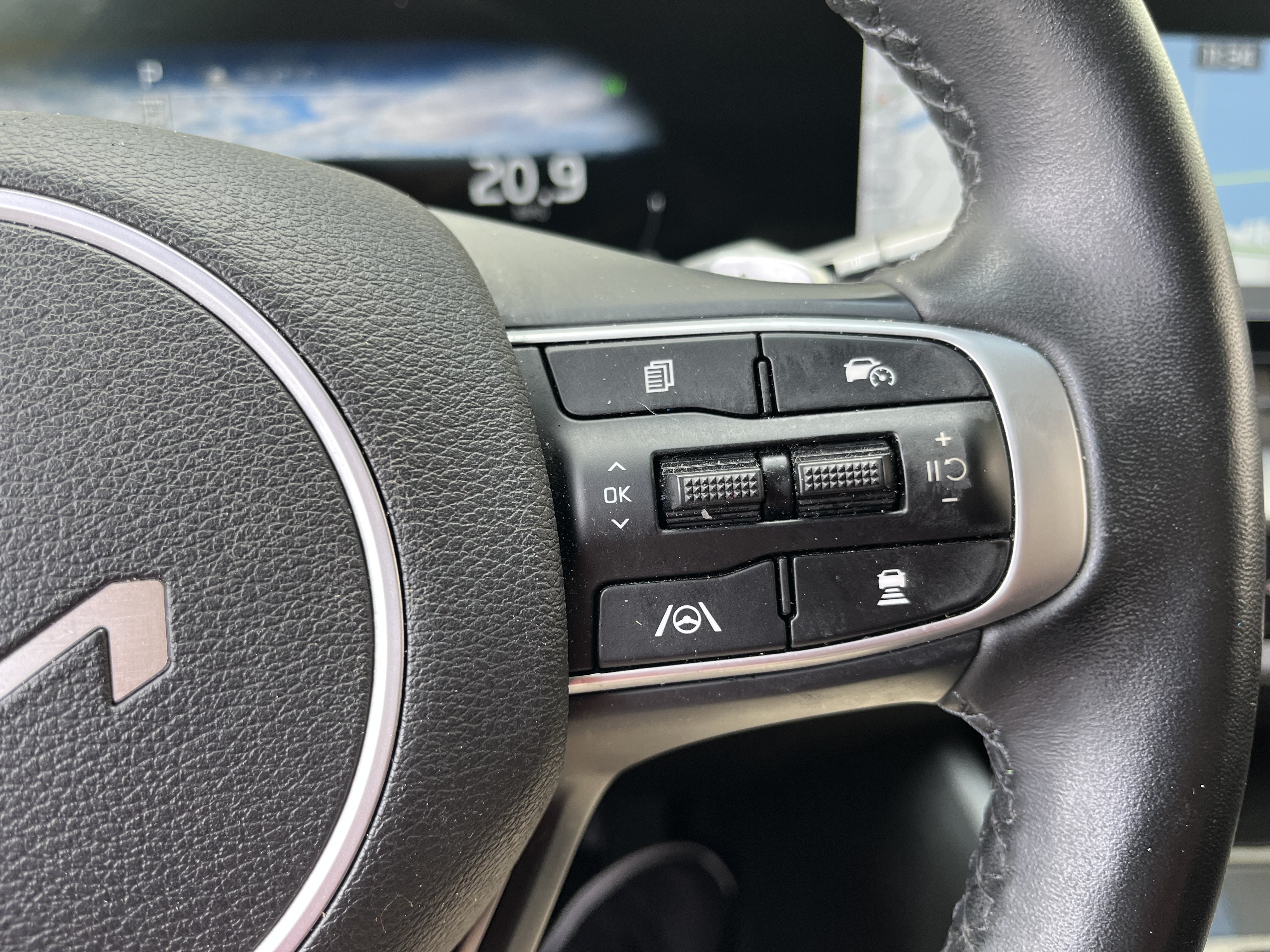 Used 2023 Kia Sportage SX Prestige AWD/4WD image 24