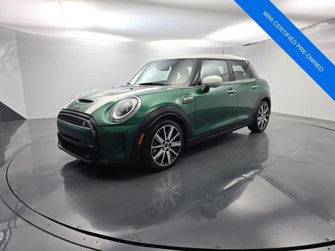 Used 2024 MINI Cooper S w/ Signature Upholstery Package FWD image 8