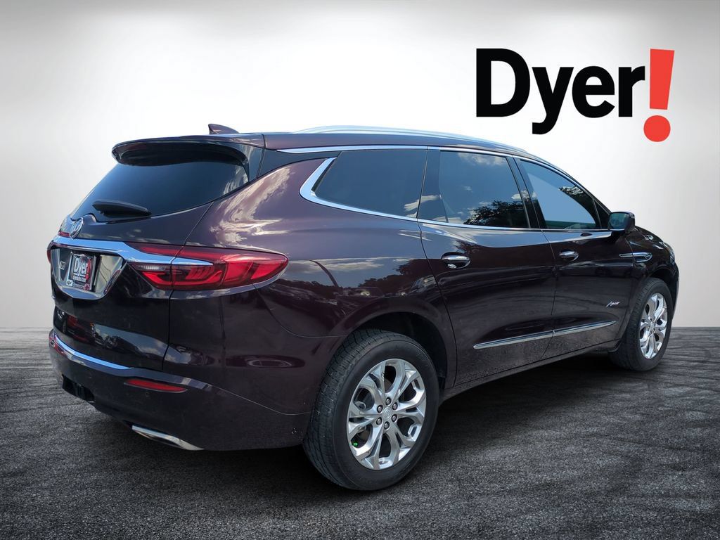 Used 2020 Buick Enclave Avenir w/ Avenir Technology Package FWD image 3