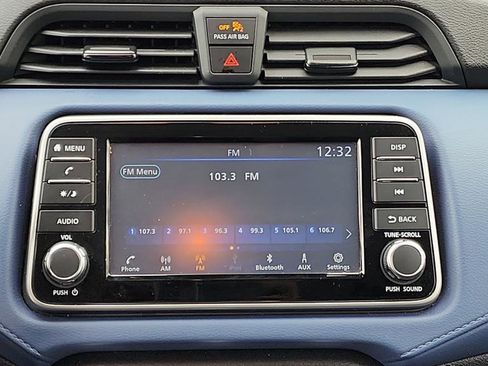 Used 2023 Nissan Versa SV FWD image 13